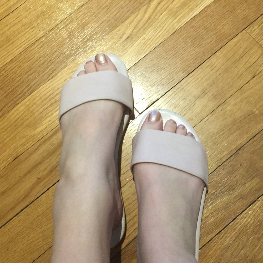 J. Crew Women Flip Flops/Sandals